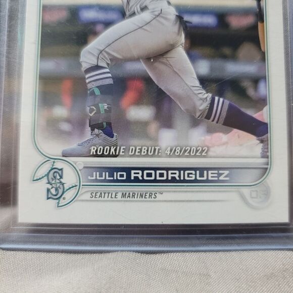 Seatle Mariners Julio Rodriguez 2022 Topps Update series rookie card RC #US97 - Picture 2 of 8